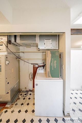 1009 Stokes Avenue, Idaho Falls, ID 83404