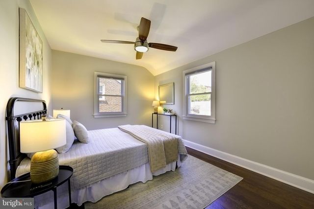 1822 41ST PL SE, Washington, DC 20020