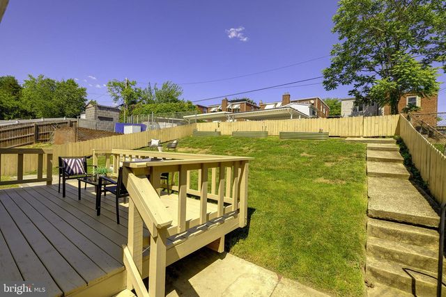 1822 41ST PL SE, Washington, DC 20020