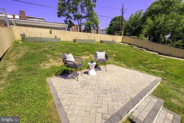 1822 41ST PL SE, Washington, DC 20020