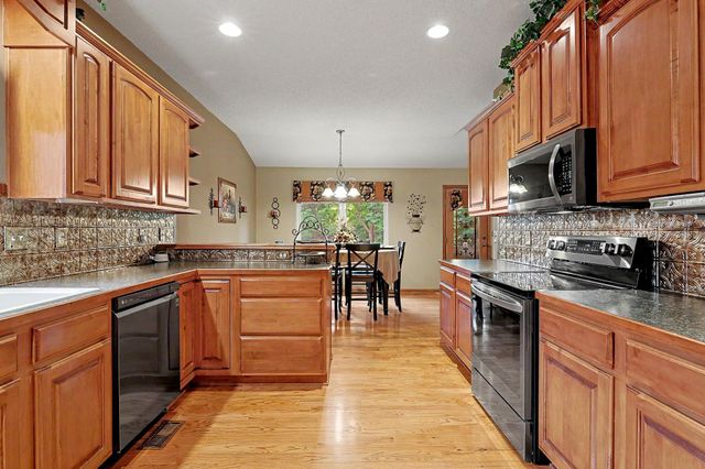 4801 N Wyndham, Park City, KS 67219