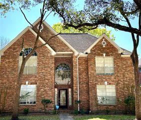 3302 Richland Drive, Sugar Land, TX 77478