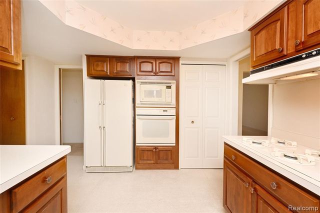 3728 Boulder Drive, Troy, MI 48084