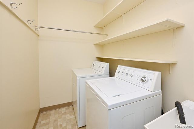 3728 Boulder Drive, Troy, MI 48084