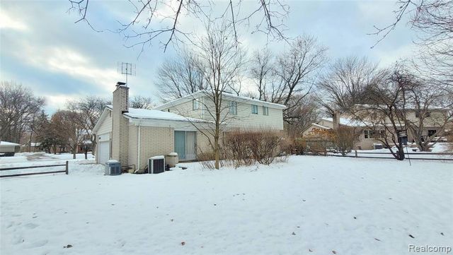 3728 Boulder Drive, Troy, MI 48084