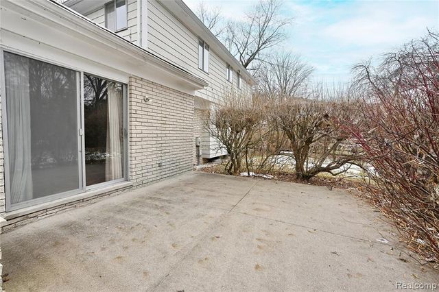 3728 Boulder Drive, Troy, MI 48084