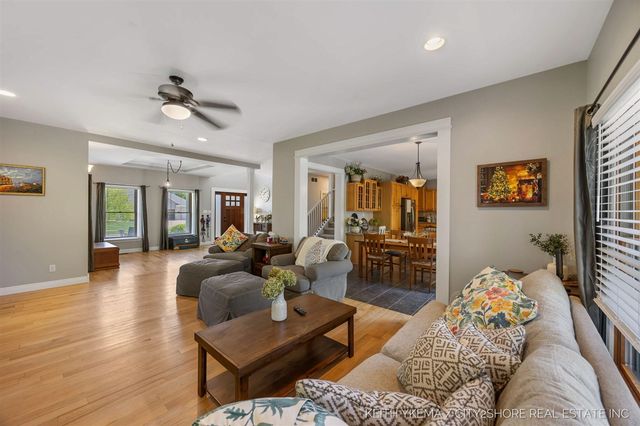 7453 Southwood, Byron Center, MI 49315