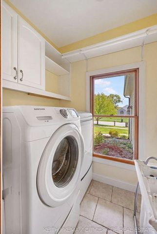 7453 Southwood, Byron Center, MI 49315