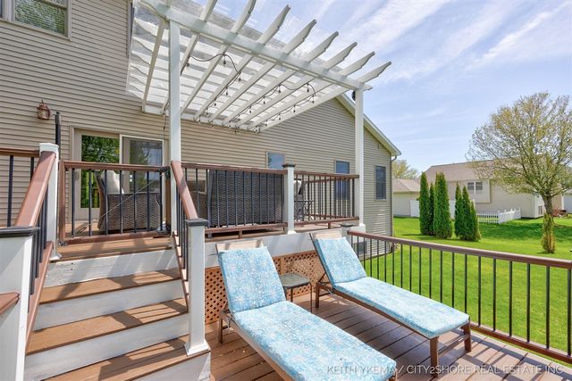 7453 Southwood, Byron Center, MI 49315