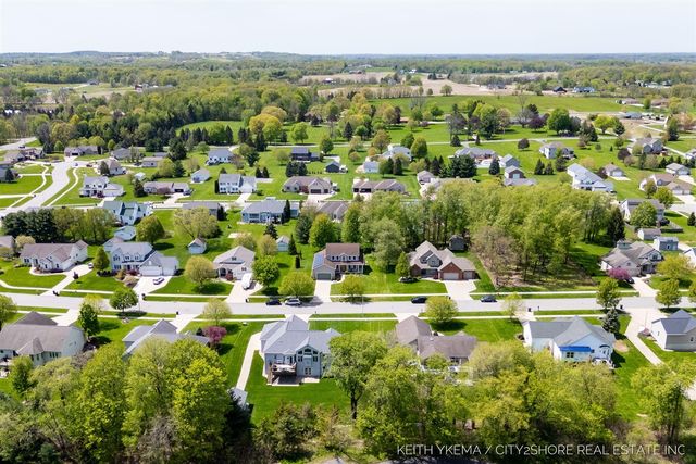 7453 Southwood, Byron Center, MI 49315