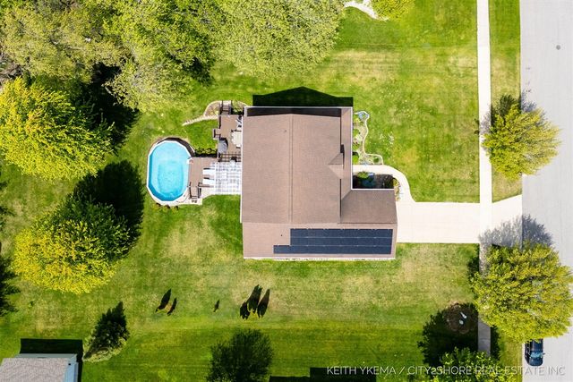 7453 Southwood, Byron Center, MI 49315