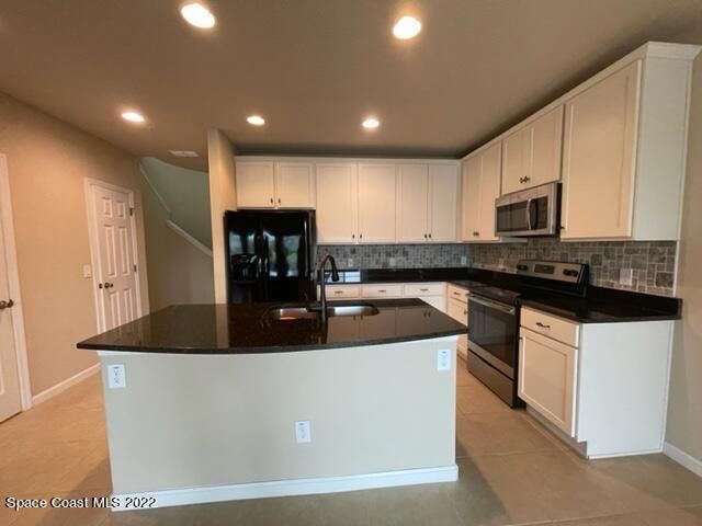 1420 Lara Circle 105, Rockledge, FL 32955