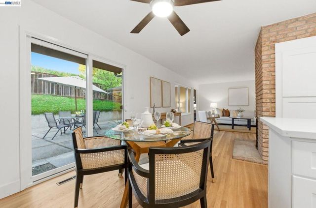 4534 Newhaven Way, Castro Valley, CA 94546