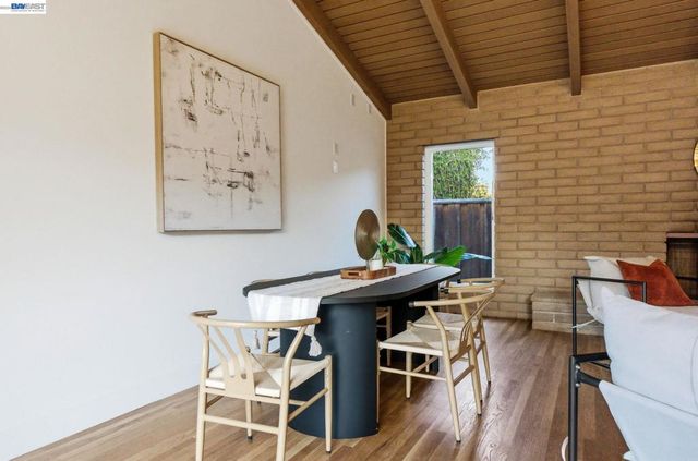 4534 Newhaven Way, Castro Valley, CA 94546