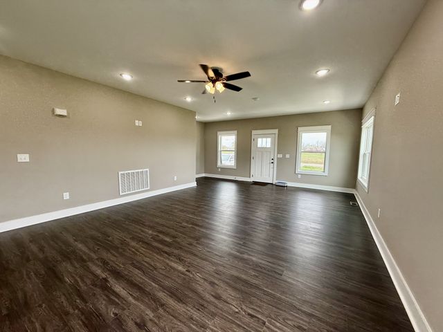 4141 Vervilla Rd, Mcminnville, TN 37110