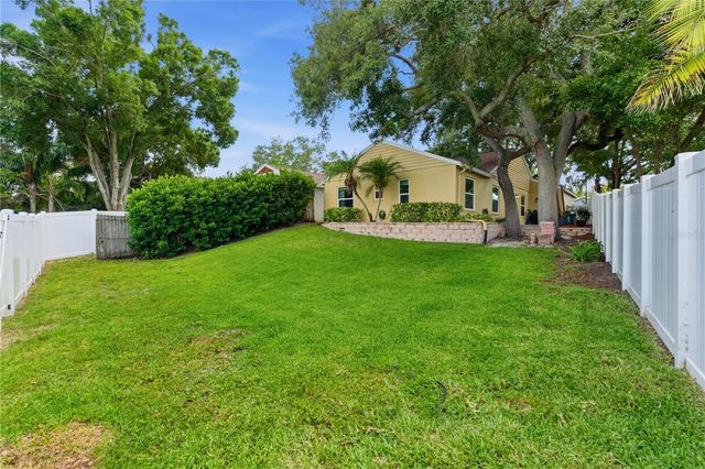662 BELLINGHAM PLACE, Palm Harbor, FL 34684