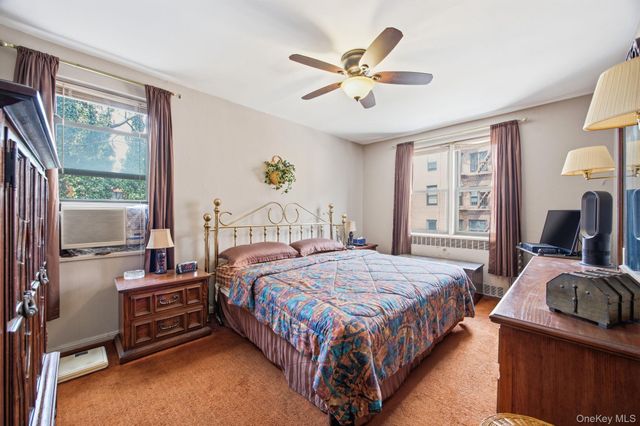 67-87 Booth Street 4C, Forest Hills, NY 11375