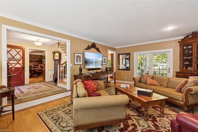 105 Sherwood DR, Williamsburg, VA 23185