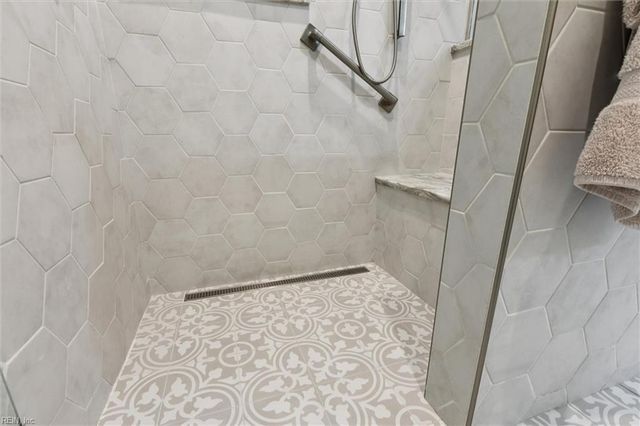 105 Sherwood DR, Williamsburg, VA 23185