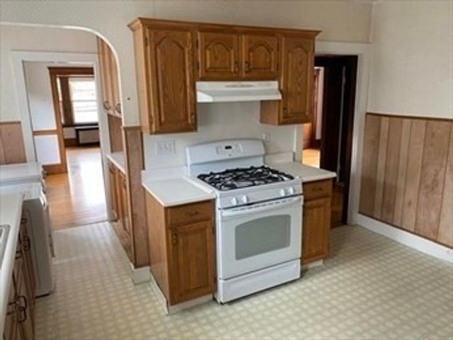 15-17 Eddy Street 2, Waltham, MA 02453