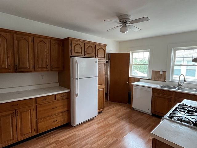 15-17 Eddy Street 2, Waltham, MA 02453