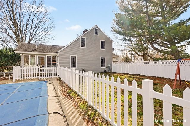 4351 Brookcrest Drive, Wyoming, MI 49418