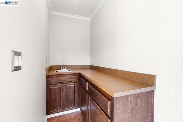 36671 Ponderosa Ct., Newark, CA 94560