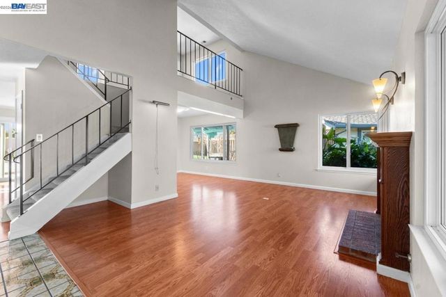 36671 Ponderosa Ct., Newark, CA 94560