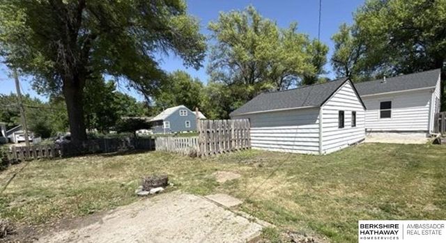 1665 N Keene Avenue, Fremont, NE 68025