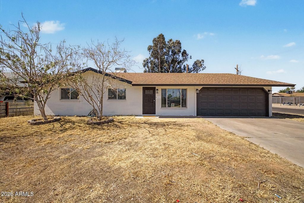 4104 W BUTLER Drive, Phoenix, AZ 85051