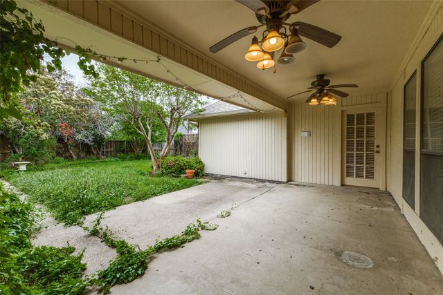 18612 Park Grove Lane, Dallas, TX 75287