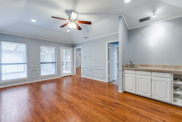 18612 Park Grove Lane, Dallas, TX 75287
