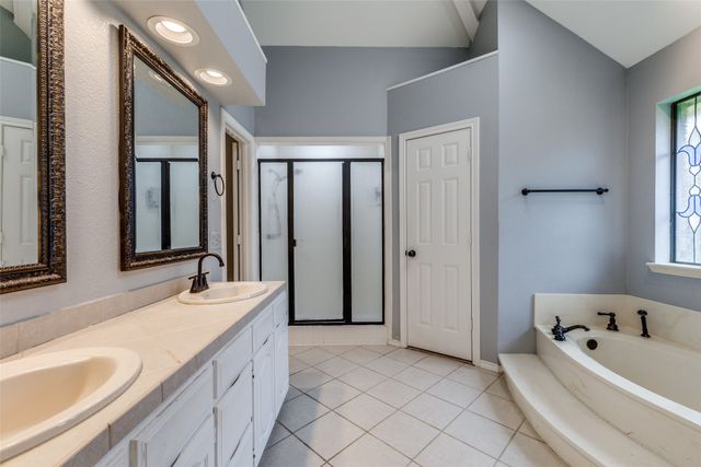 18612 Park Grove Lane, Dallas, TX 75287