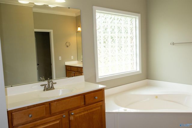 114 Parkview Drive, Meridianville, AL 35759