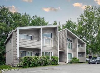 7210 Bearfoot Drive, Anchorage, AK 99502