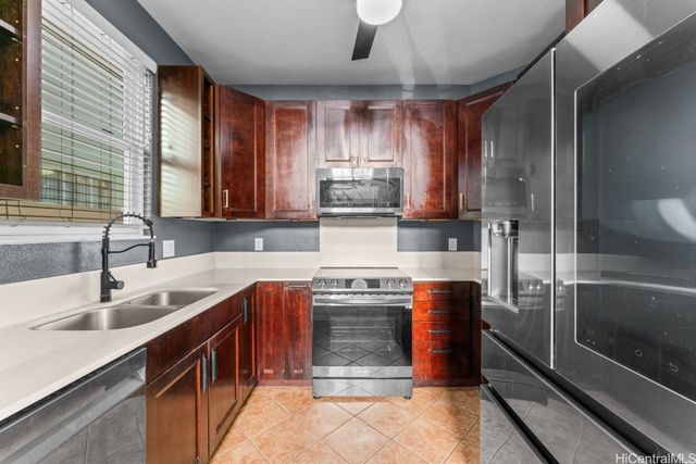 91-1028 Wahinoho Street, Kapolei, HI 96707