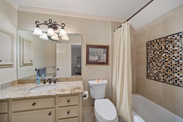 58 Bridgeberry Place, The Woodlands, TX 77381