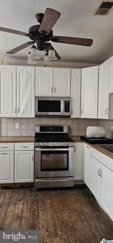 3121 DILLON ST, Baltimore, MD 21224