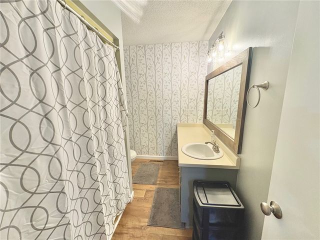 1404 Farrs Bridge Road, Easley, SC 29640