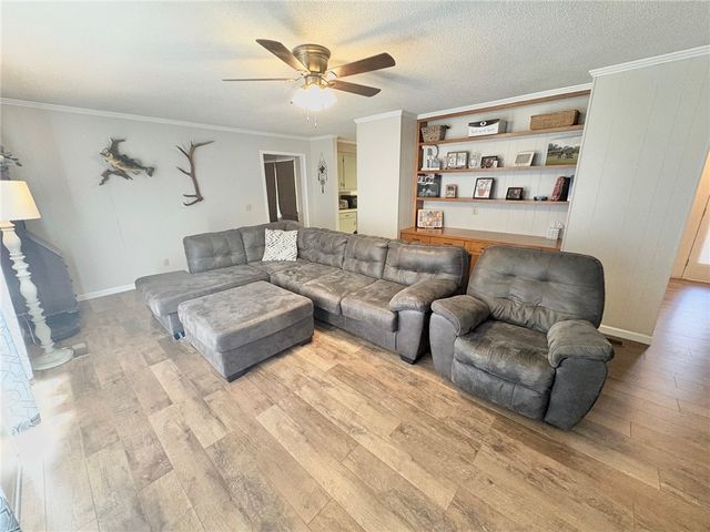 1404 Farrs Bridge Road, Easley, SC 29640