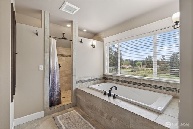 12322 Mundy Loss Rd. E, Buckley, WA 98321