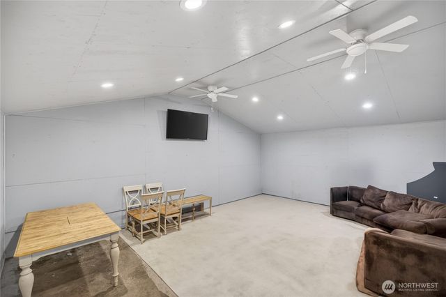 12322 Mundy Loss Rd. E, Buckley, WA 98321