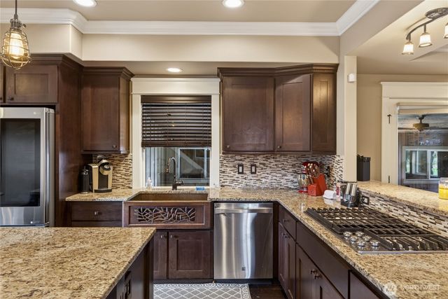 12322 Mundy Loss Rd. E, Buckley, WA 98321