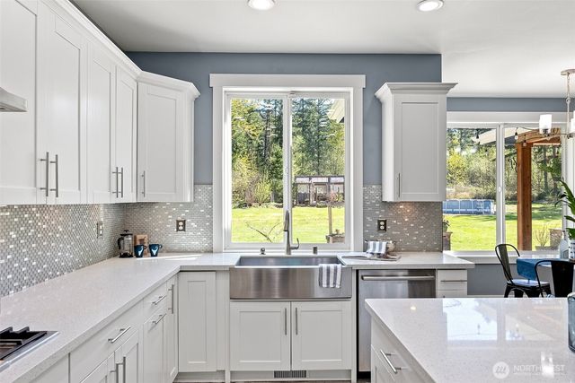 39603 18th Avenue S, Roy, WA 98580