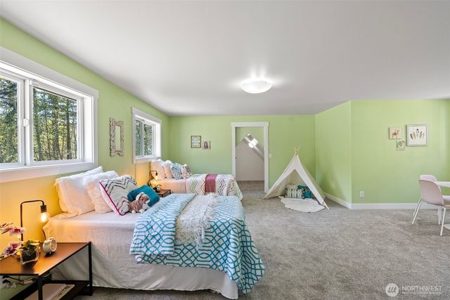 39603 18th Avenue S, Roy, WA 98580