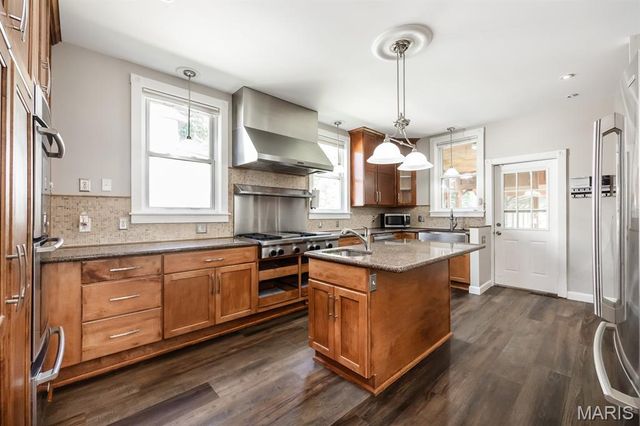 315 Wabash Avenue, Belleville, IL 62220