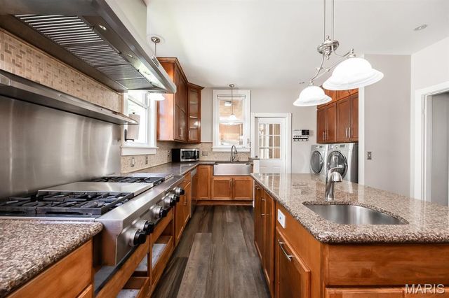 315 Wabash Avenue, Belleville, IL 62220
