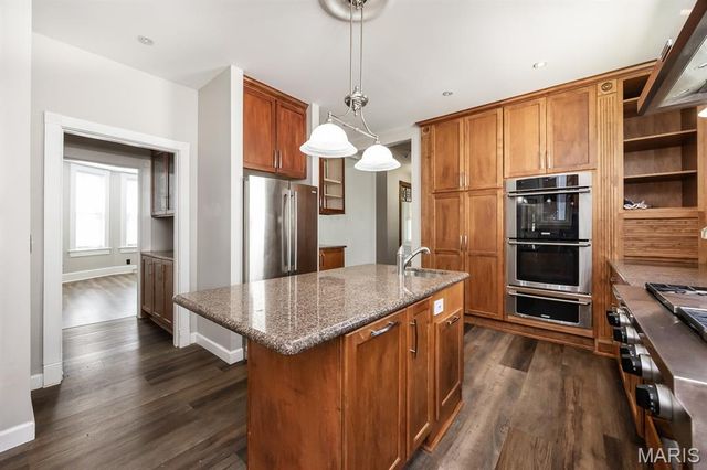 315 Wabash Avenue, Belleville, IL 62220