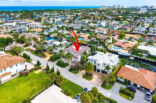 520 NE Waterway Lane, Boca Raton, FL 33432