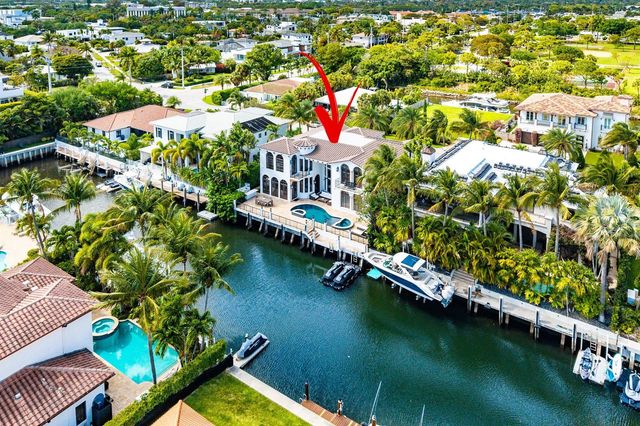 520 NE Waterway Lane, Boca Raton, FL 33432